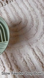 Video demonstration of the Collarva slow feeder dog bowl